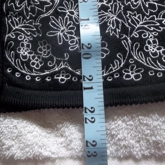 Talbots Womans Petite sweater - Picture 6 of 8